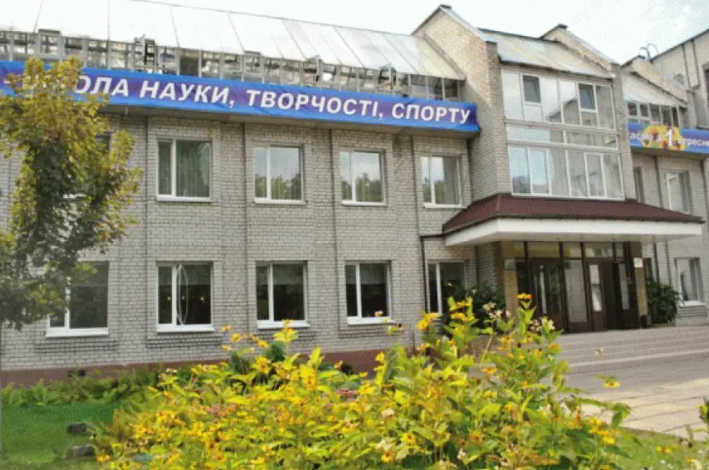 Новий навчальний рік у Дніпрі: очне навчання, безкоштовний проїзд і гарячі обіди