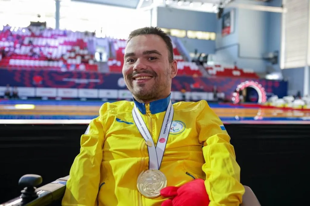 Плавці-паралімпійці з Дніпропетровщини вибороли медалі на чемпіонаті світу-2025