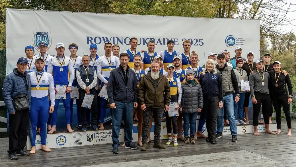 Веслувальники з Дніпропетровщини вибороли 27 нагород на чемпіонаті України