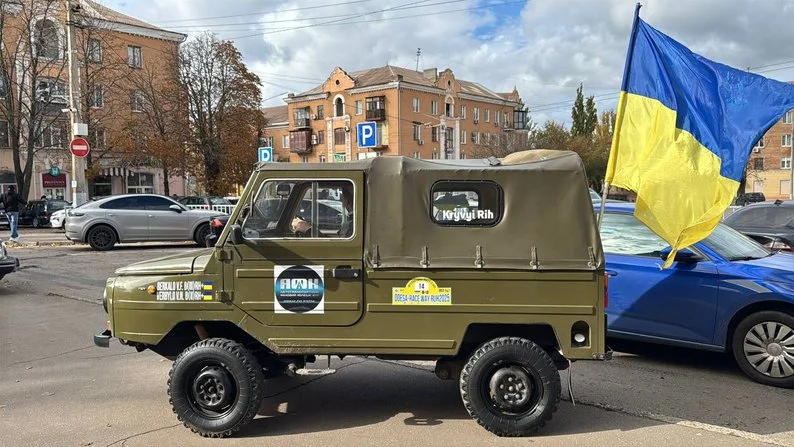 У Кривому Розі відбулася виставка ретроавтівок: найстарішій машині понад 80 років