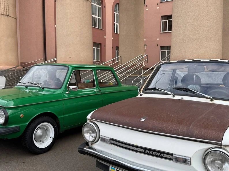 У Кривому Розі відбулася виставка ретроавтівок: найстарішій машині понад 80 років