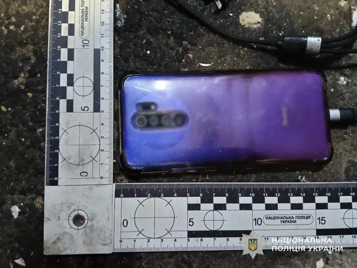 На Дніпропетровщині затримали чоловіка, який заховався в кафе, щоб обікрасти заклад
