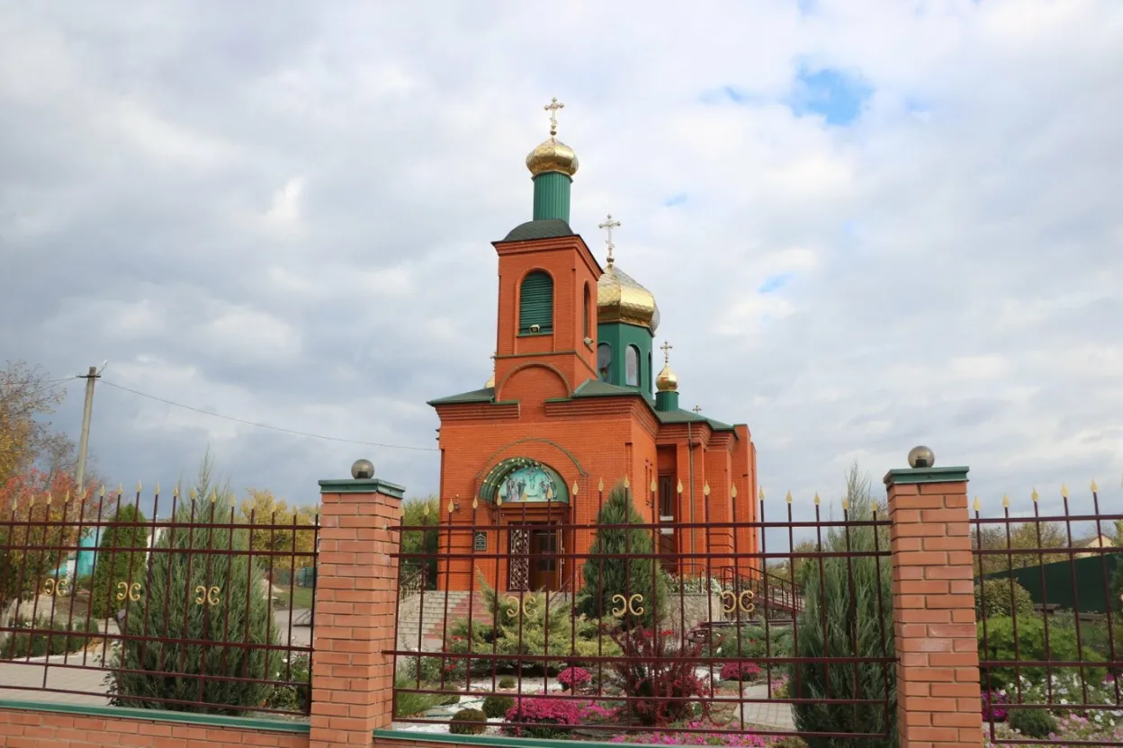 Купол, що прийняв удар: на Дніпропетровщині російська атака пошкодила старовинний храм