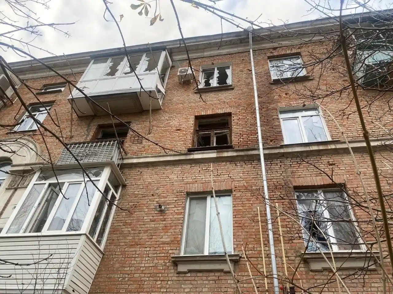 День на Дніпропетровщині: збиті безпілотники, поранені та втрати на птахокомплексі