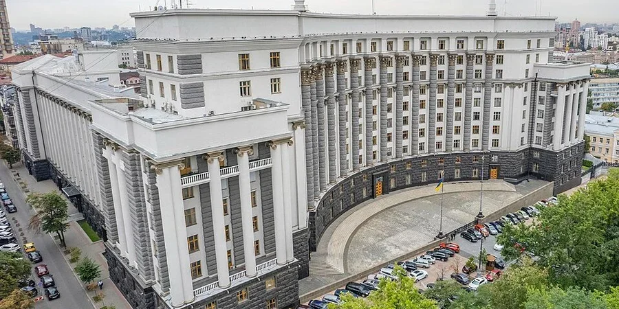Мінфін фіксує рекордні листопадові надходження до держбюджету попри менші обсяги грантів