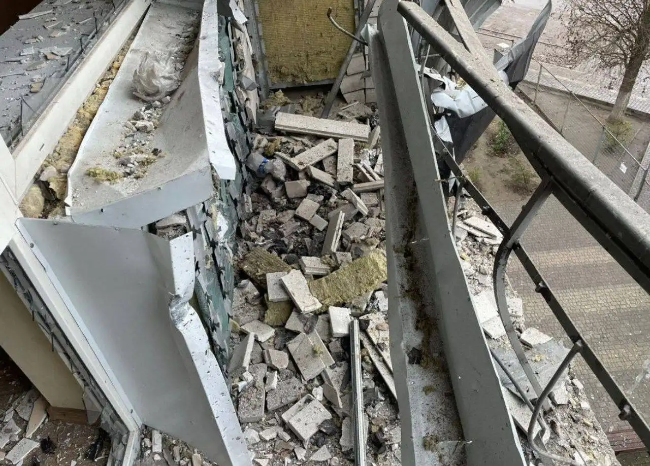 Понад сорок ударів по Дніпропетровщині: регіон пережив нову хвилю руйнувань