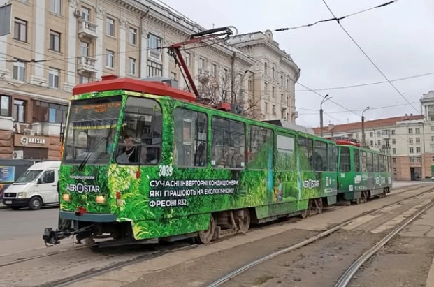Вечірні зміни біля вокзалу: у Дніпрі скоротять маршрут трамвая №1