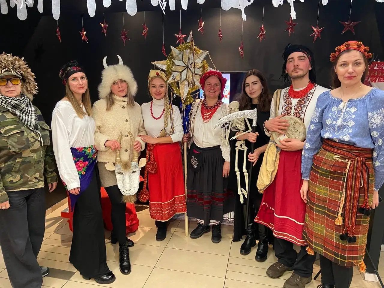 Українська Маланка у Вільнюсі перетворила різдвяне дійство на розмову про війну і відродження