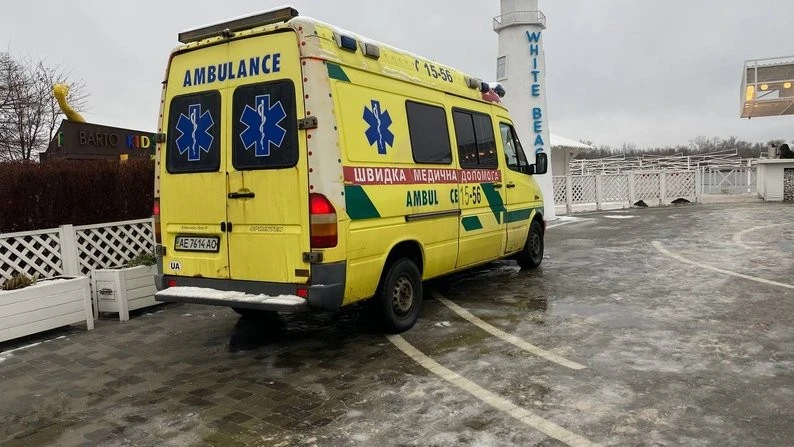 Водохреще у Дніпрі: менше охочих до занурень, поради священника і медиків