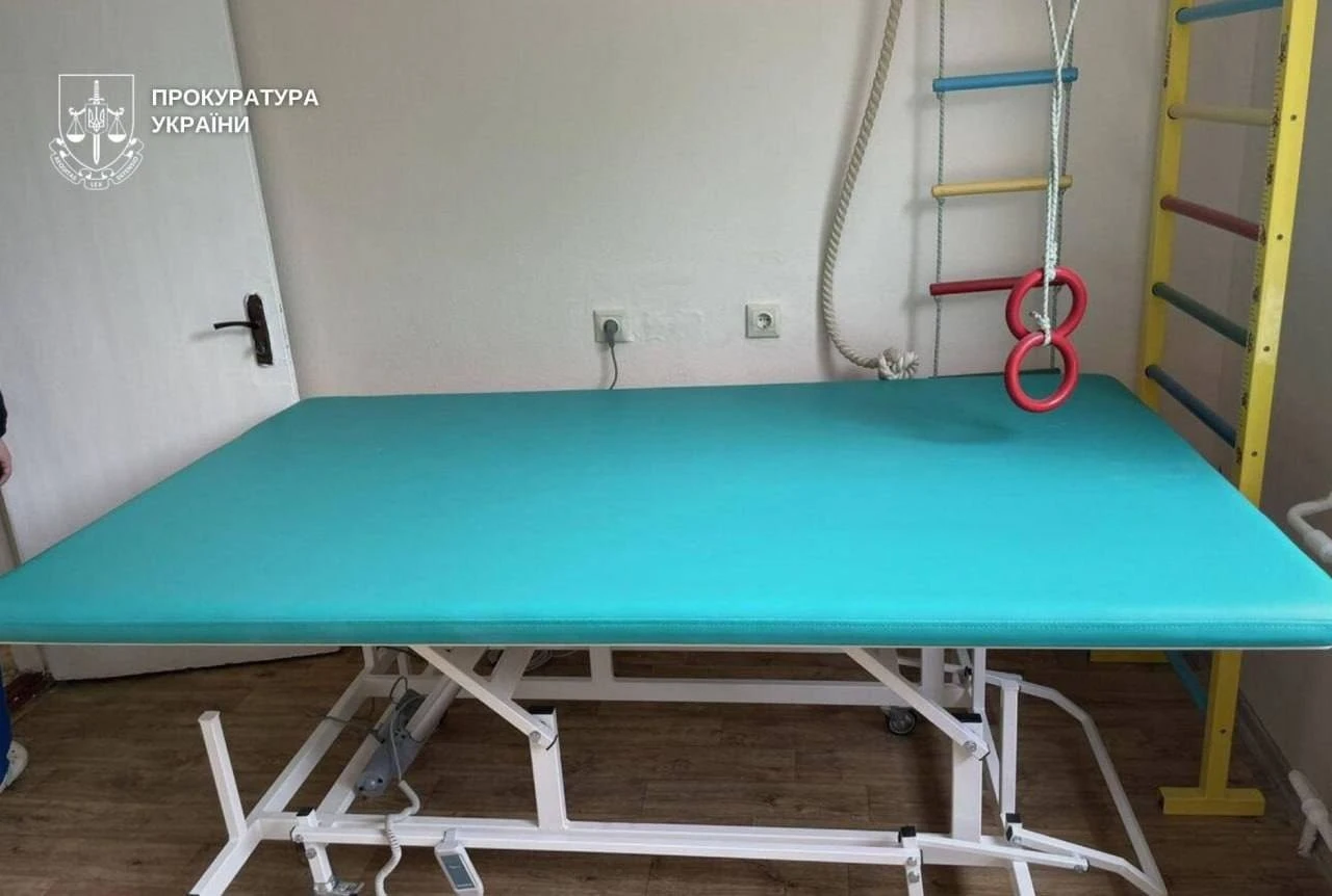 Пів мільйона збитків на медобладнанні: у Дніпрі розслідують схему із завищеними цінами